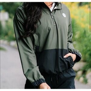 Zyia Active Women's Large 1/4 Zip Forest Patch Pocket 1/4 Zip Windbreaker Lined